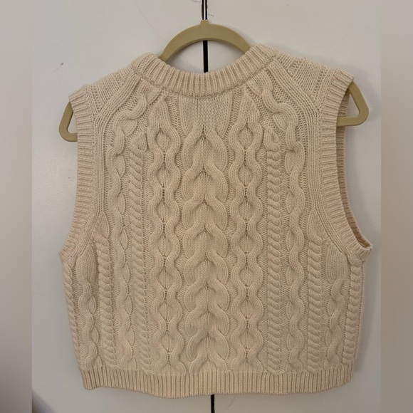 Theory Ivory Wool Knit Sweater Vest - Picture 3 of 6